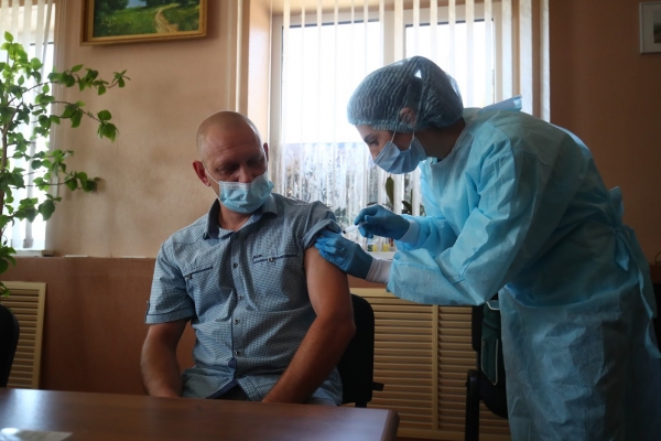 В Волгоградской области от COVID-19 умерла 21-летняя девушка