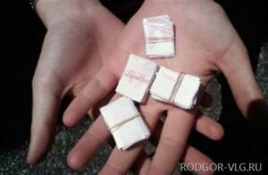 В Волгоградской области 41-летнюю женщину задержали за сбыт героина