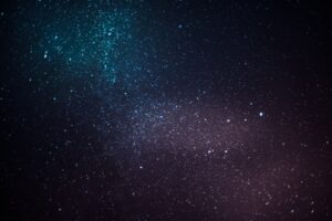 Рыбы заботятся о близких, пока Львы отдыхают: гороскоп на 1 апреля