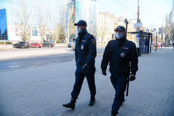 За минувшие сутки 126 волгоградцев нарушили масочный режим