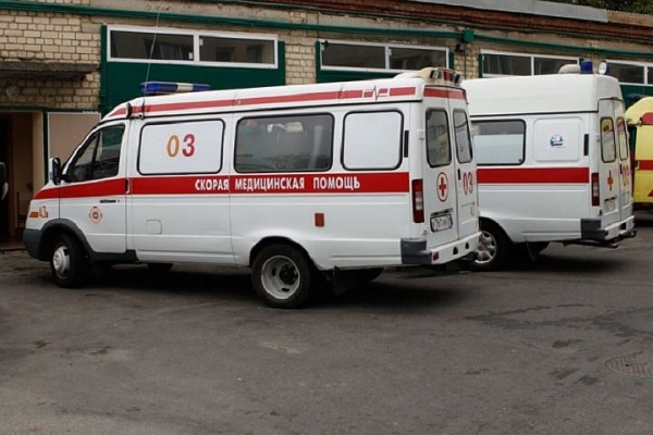 Под Волгоградом автоледи погибла в ДТП с КамАЗом