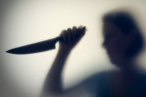Волгоградка ударила брата ножом из-за бытовой ссоры