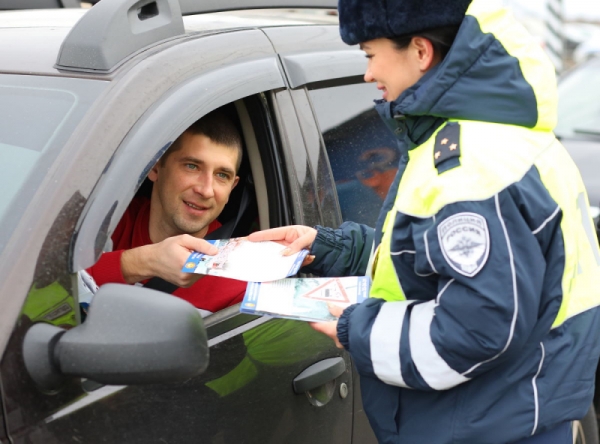 Волгоградских автомобилистов призвали к осторожности из-за непогоды
