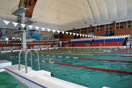 В Волгограде с 1 марта юные пловцы вновь тренируются в бассейне «Искра»