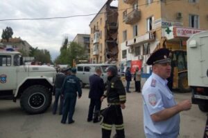 Пострадавшая от взрыва в Советском районе: «Сначала услышала хлопок, потом накрыло взрывной волной»