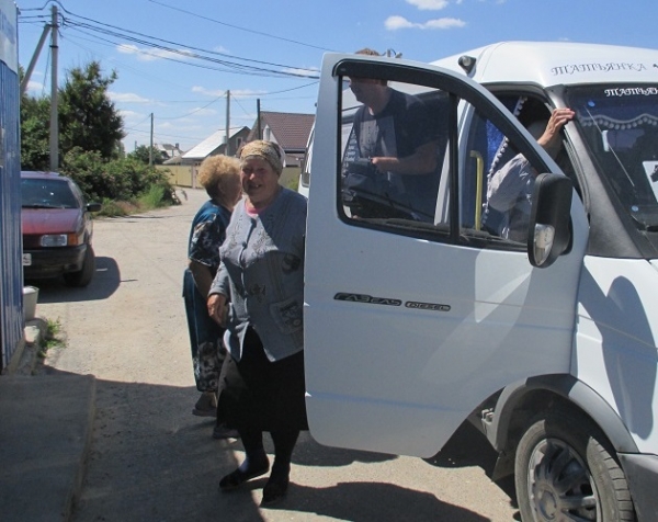 Водители волгоградских маршруток устроили забастовку