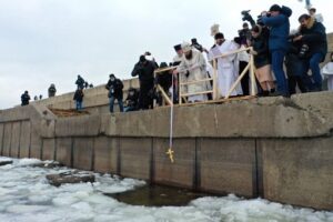 12 тысяч волгоградцев поучаствовали в праздновании Крещения