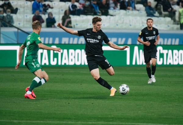 «Ротор» покинули два футболиста