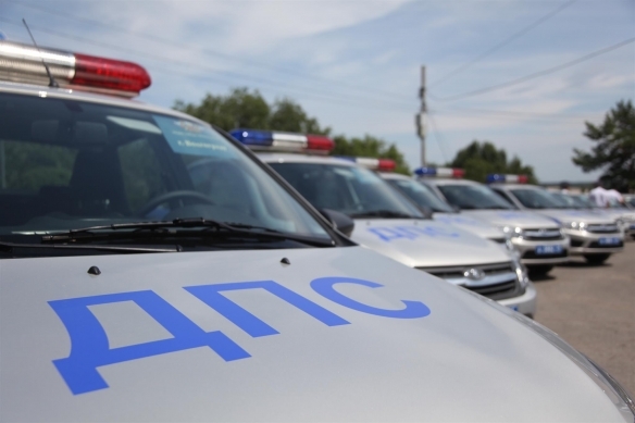 В центре Волгограда при столкновении автомобилей пострадали две девушки