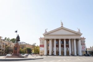 В центре Волгограда появится Театральный сквер