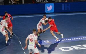 Российские гандболисты сыграли вничью с белорусами