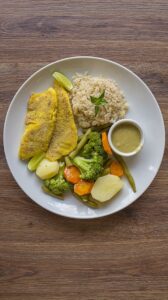 Потрясающе вкусный и легкий ужин: минтай в сливочно-чесночном соусе