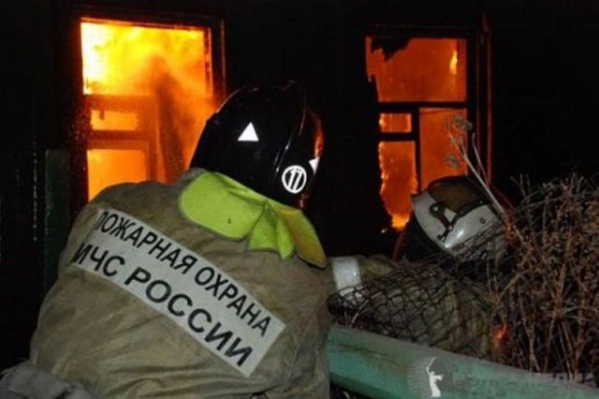 Пожар в частном доме на западе Волгограда: погибла 2-летняя девочка