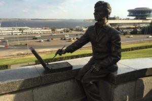 В центре Волгограда появится памятник художнику Виктору Лосеву