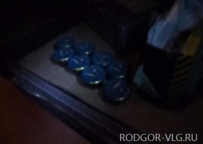 На блокпосту под Волгоградом изъята партия черной икры