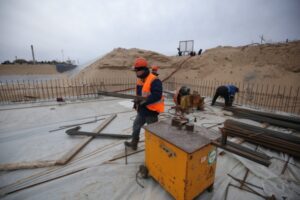 Строительство ЛОСа на острове Голодном находится на строгом контроле