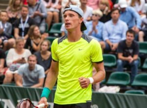 Волгоградский теннисист вышел в полуфинал «Челленджера» в Тампере