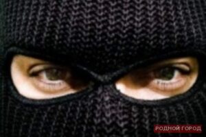 В Волгограде люди в масках избили семейную пару и украли 1,5 млн