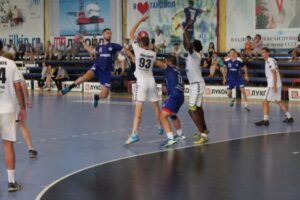 Волгоградский «Каустик» занял третье место на турнире в Астрахани