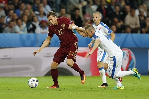 Сборная России по футболу проиграла Словакии на чемпионате Европы