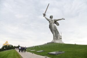 Волгоград оказался вторым в рейтинге самых патриотичных городов России