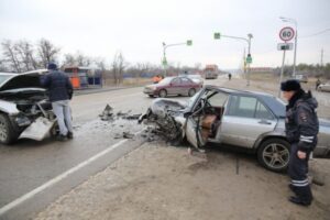 Три автомобиля столкнулись под Волгоградом, есть пострадавшие