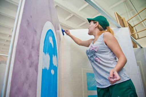 В Волгограде определяют лучших среди молодых маляров и строителей