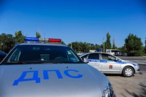 На юге Волгограда мотоциклист опрокинулся и погиб