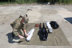 В Волгограде в тайнике найдены автоматы Калашникова и гранатомет