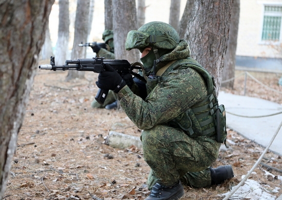 В Волгоградской области военные отразили нападение условных диверсантов