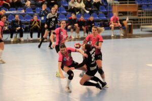 Волгоградское «Динамо-Синара» обыграло дома АГУ-«Адыиф»