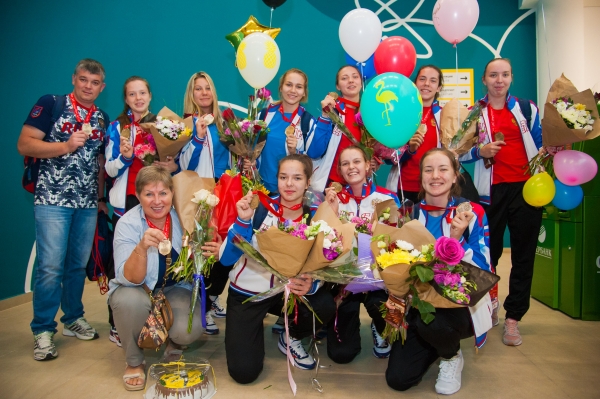 Волгоград встретил чемпионок мира по гандболу – фоторепортаж