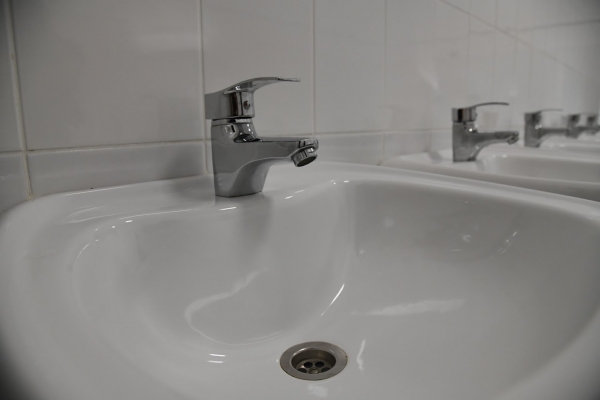 Из-за коммунальной аварии лишились воды 9 домов в Волгограде