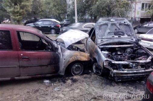 За ночь в Волгограде горели 6 автомобилей