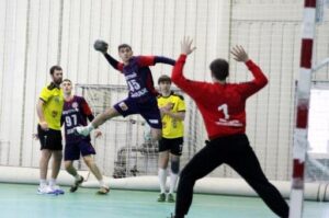 Волгоградский «Каустик» дома проиграл клубу «СГАУ-Саратов»