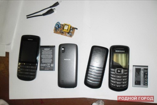 11 мобильников пытались перебросить в колонию под Волгоградом