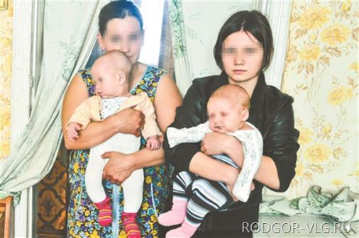 14-летняя волгоградка родила сына от 47-летнего мужчины