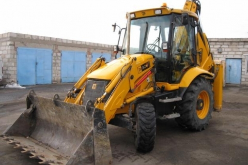 В Волгограде безработный угнал экскаватор-погрузчик и требовал за него выкуп