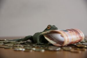 Лжегазовики украли у двух стариков 45 тысяч 500 рублей и золотой кулон