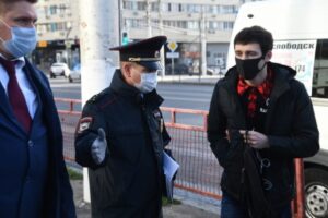 Волгоградцам выписали протоколы за несоблюдение правил санэпидрежима