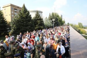 В Волгограде начался Пасхальный крестный ход