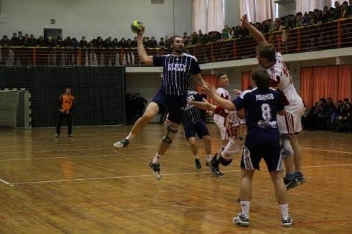 Волгоградский «Каустик» потерпел поражение в Уфе