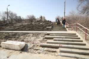 На улице Дзержинского в Волгограде ведут масштабную реконструкцию