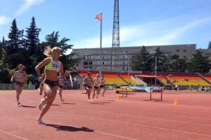 Волгоградские легкоатлеты завоевали в Сочи и Адлере 2 награды