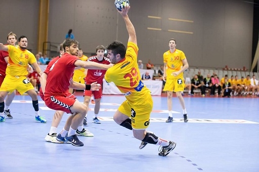 Молодые российские гандболисты не сумели выйти в плей-офф