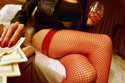 В Волгограде шестеро «бизнесменов» организовали интим-притон