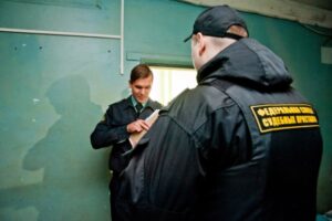 Злостный неплательщик из Волгограда не смог откупиться от пристава