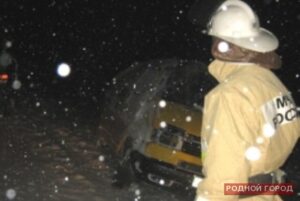 Ночью под Волгоградом неизвестные подожгли автобус