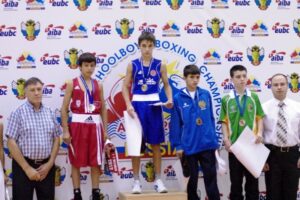 18-летний волжанин бьет, как Рой Джонс