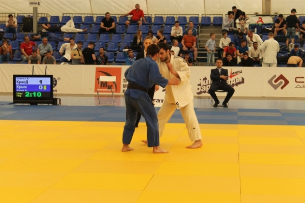 В Волгограде проходит большой турнир по дзюдо